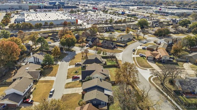 8417 E 64th Place, Tulsa, OK 74133