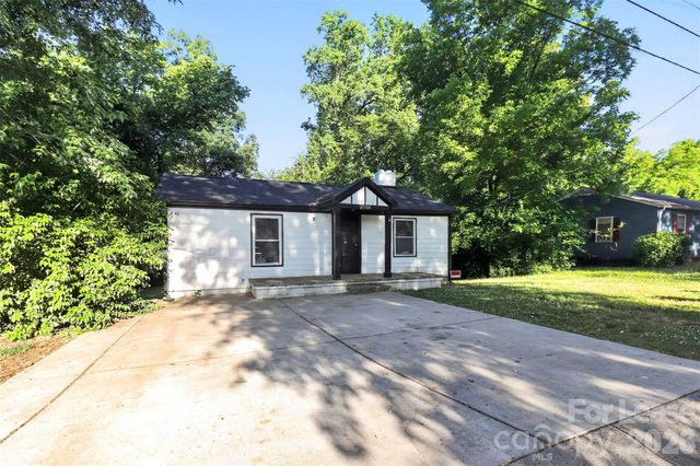 2958 Reid Avenue, Charlotte, NC 28208