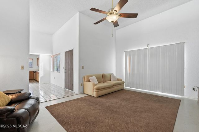 3817 N Pasatiempo Place, Tucson, AZ 85705