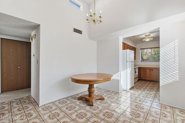 3817 N Pasatiempo Place, Tucson, AZ 85705