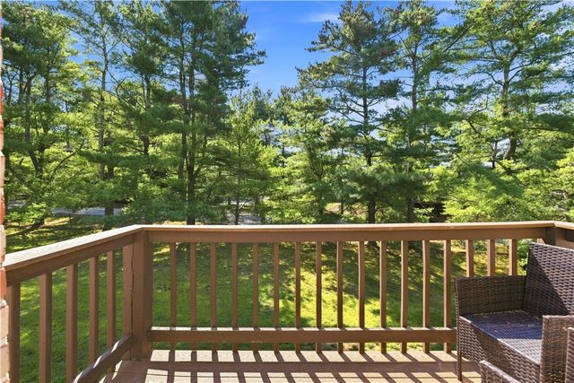 5 Apple Valley Parkway 12, Smithfield, RI 02828