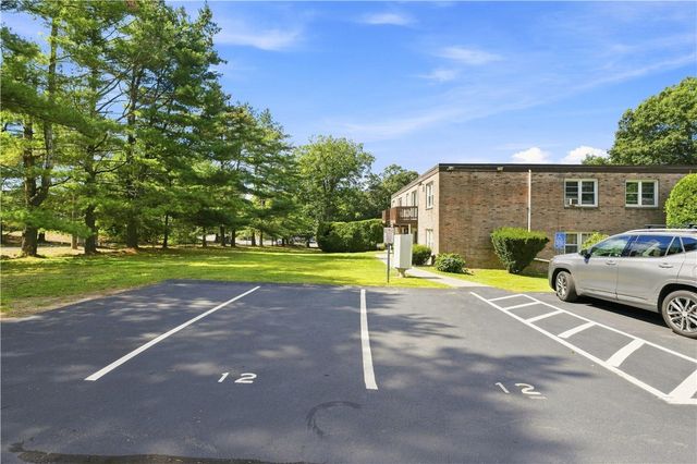 5 Apple Valley Parkway 12, Smithfield, RI 02828