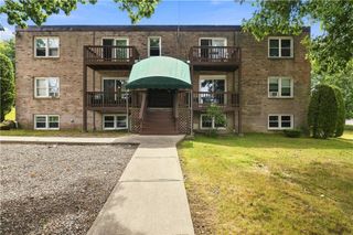 5 Apple Valley Parkway 12, Smithfield, RI 02828