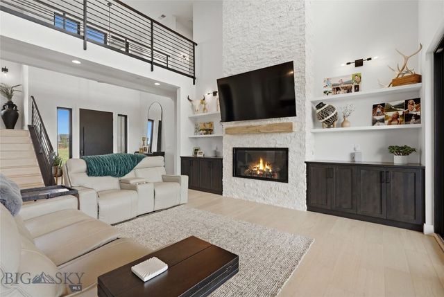 284 Riparian Way, Bozeman, MT 59718
