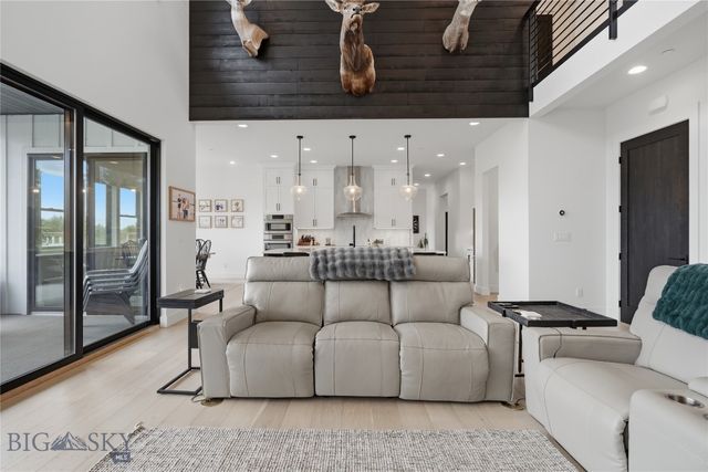 284 Riparian Way, Bozeman, MT 59718