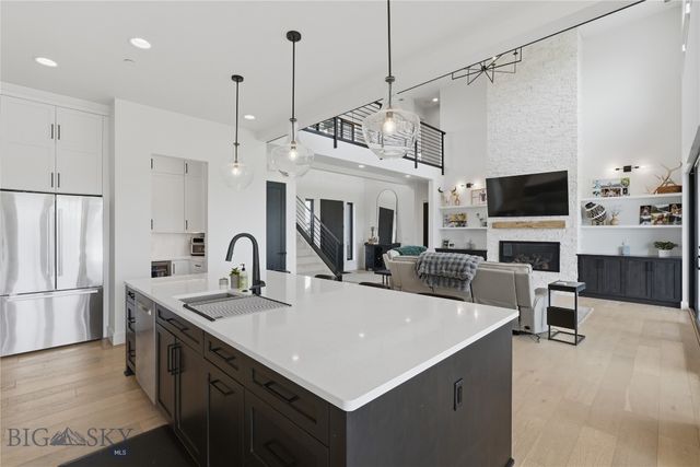 284 Riparian Way, Bozeman, MT 59718