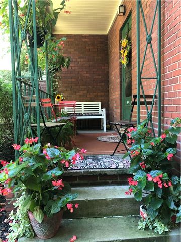 401 Olympia, Mt Washington, PA 15211