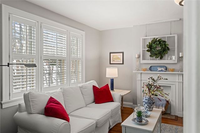 401 Olympia, Mt Washington, PA 15211