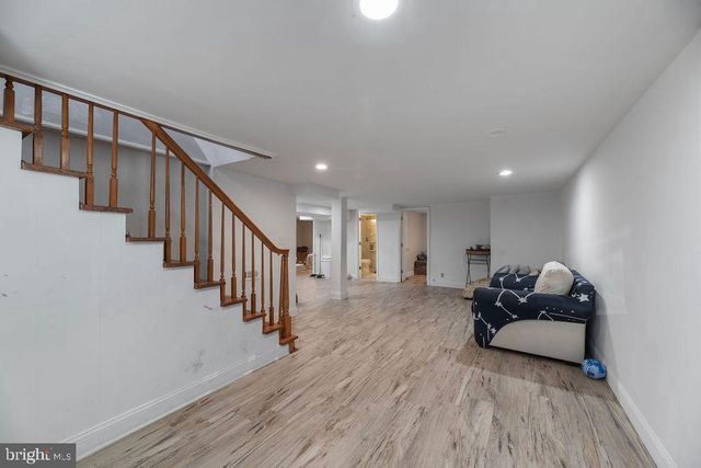 6106 MANOR RD, Clinton, MD 20735