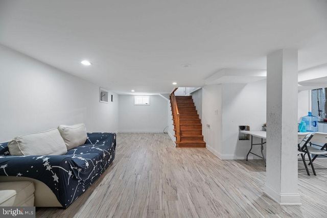 6106 MANOR RD, Clinton, MD 20735