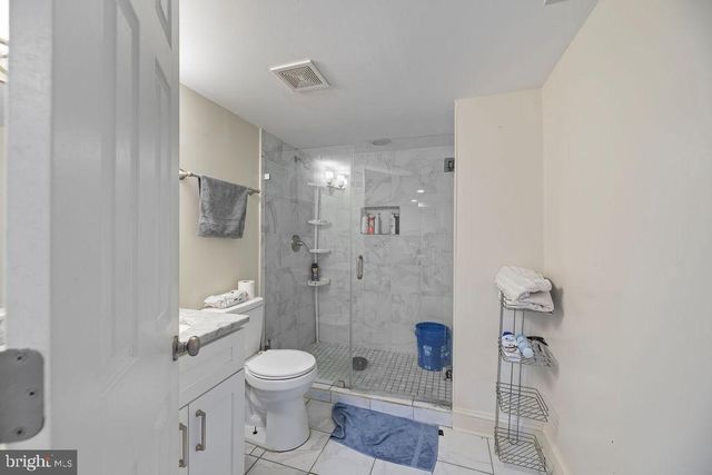 6106 MANOR RD, Clinton, MD 20735