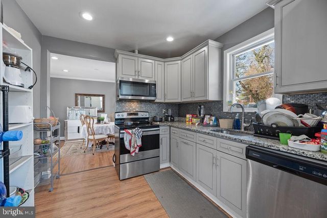 6106 MANOR RD, Clinton, MD 20735