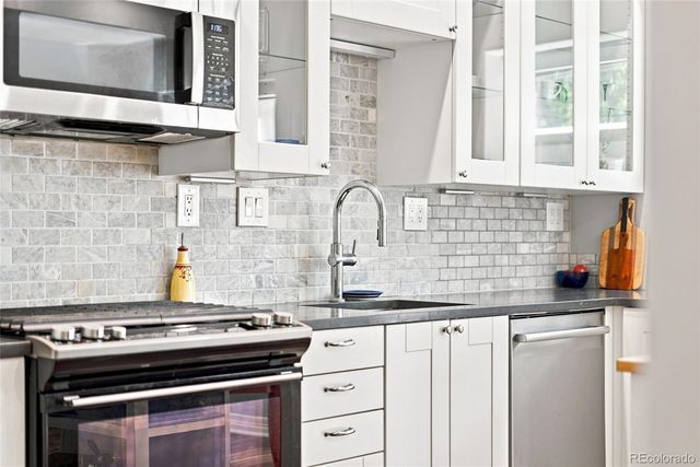 924 E 22nd Avenue, Denver, CO 80205