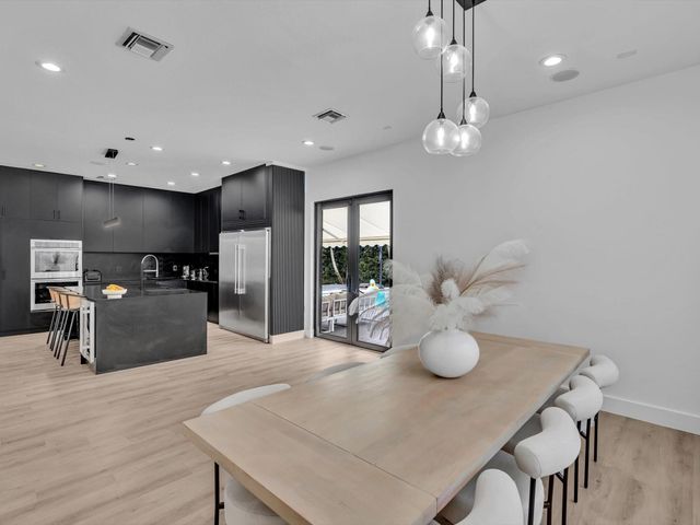 4092 NW 88 Terrace, Cooper City, FL 33024