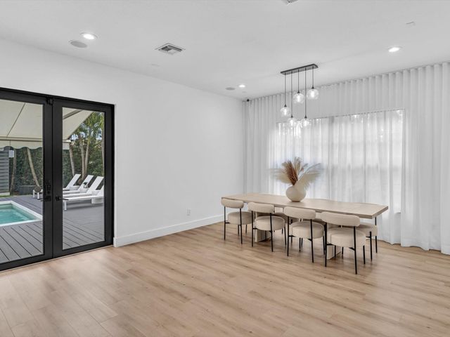 4092 NW 88 Terrace, Cooper City, FL 33024