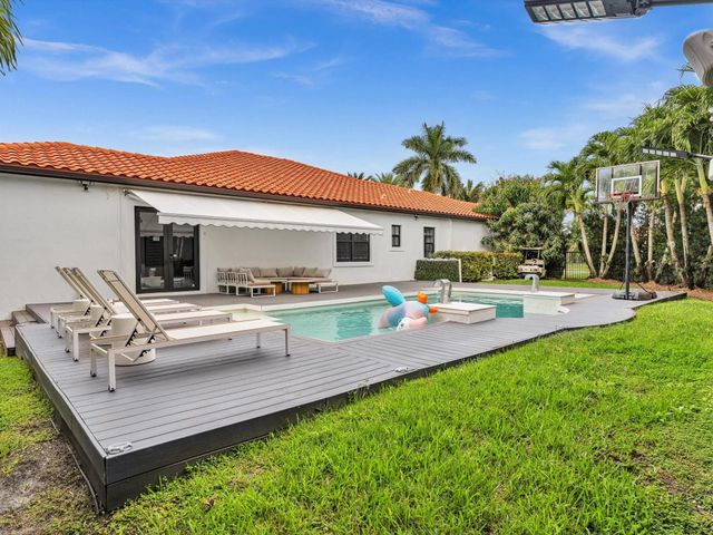 4092 NW 88 Terrace, Cooper City, FL 33024