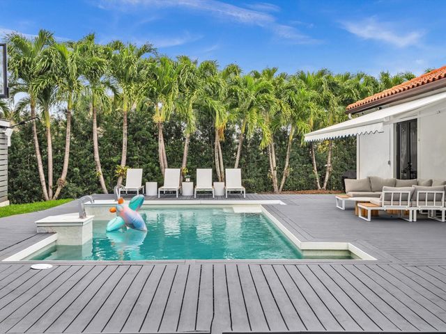 4092 NW 88 Terrace, Cooper City, FL 33024