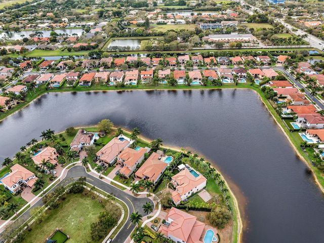 4092 NW 88 Terrace, Cooper City, FL 33024