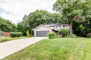 5 Inverness Drive, Bourbonnais, IL 60914