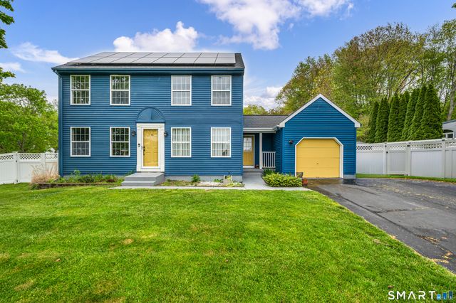 5 Bentley Drive, Manchester, CT 06040