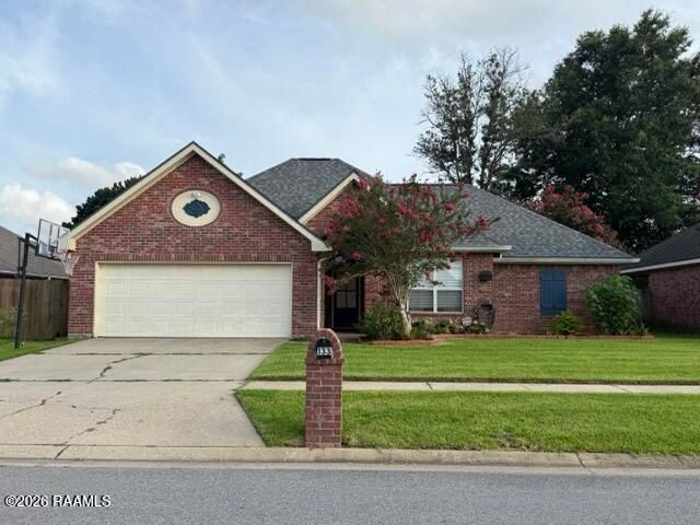 133 Woodstock Drive, Youngsville, LA 70592