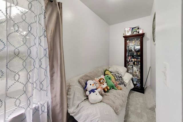 120 COMMONWEALTH Drive 2, Aurora, IL 60506