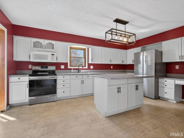 7723 Tendall Court, Fort Wayne, IN 46825