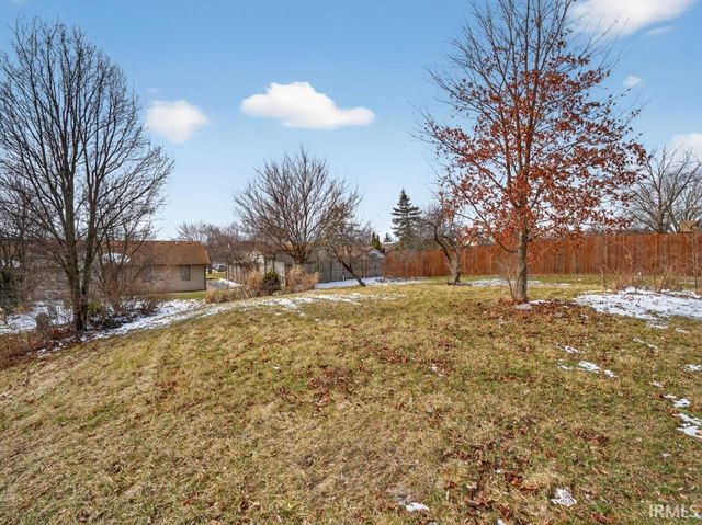 7723 Tendall Court, Fort Wayne, IN 46825