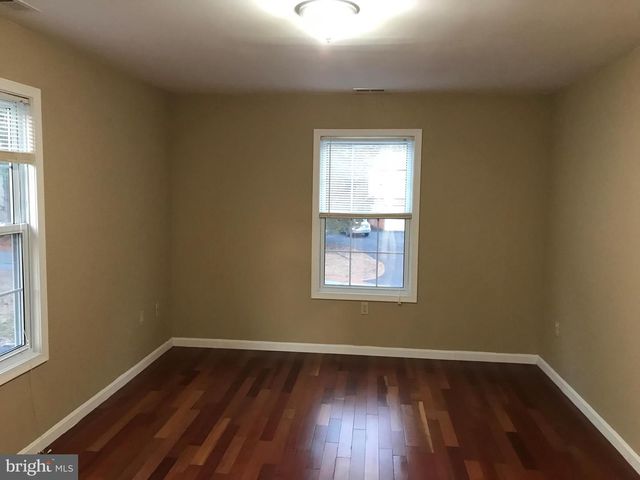 7078 TOKEN VALLEY RD, Manassas, VA 20112