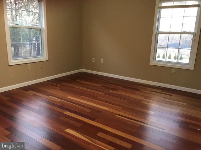 7078 TOKEN VALLEY RD, Manassas, VA 20112