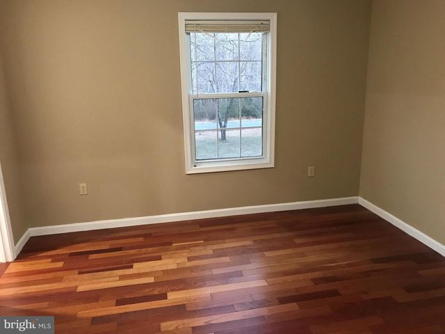 7078 TOKEN VALLEY RD, Manassas, VA 20112