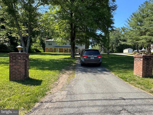 7078 TOKEN VALLEY RD, Manassas, VA 20112