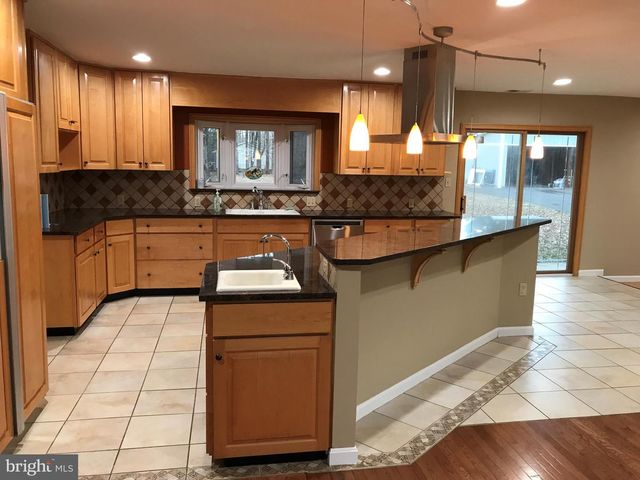 7078 TOKEN VALLEY RD, Manassas, VA 20112