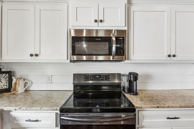 106 N Maple Ave, Ethridge, TN 38456