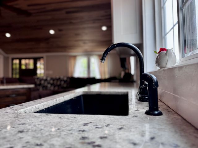 106 N Maple Ave, Ethridge, TN 38456