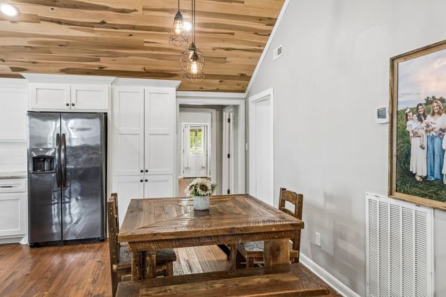 106 N Maple Ave, Ethridge, TN 38456