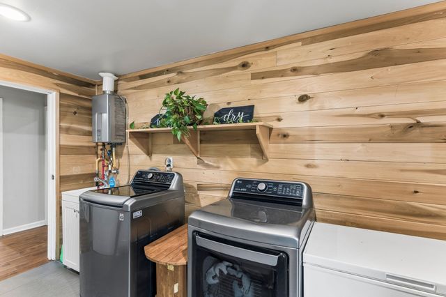 106 N Maple Ave, Ethridge, TN 38456