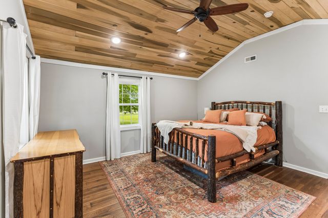 106 N Maple Ave, Ethridge, TN 38456