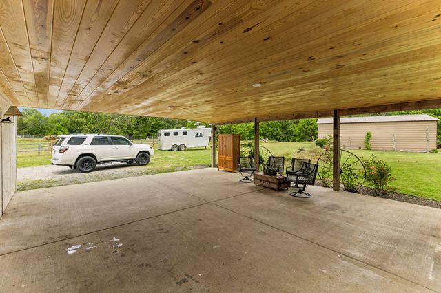 106 N Maple Ave, Ethridge, TN 38456