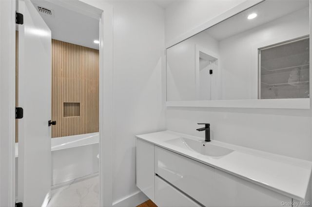 12 E Dillon Road 202, Monticello, NY 12701