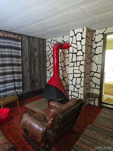 56711 Hecla Street, Calumet, MI 49913