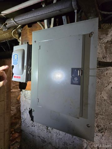 56711 Hecla Street, Calumet, MI 49913