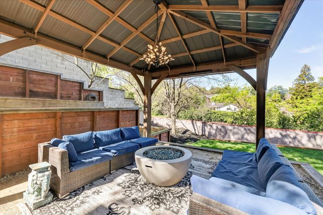 3279 Woedee Dr, El Dorado Hills, CA 95762