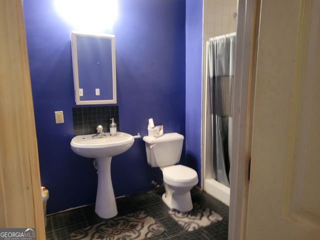 155 Vinnys Way, Covington, GA 30014