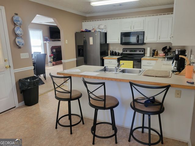 155 Vinnys Way, Covington, GA 30014