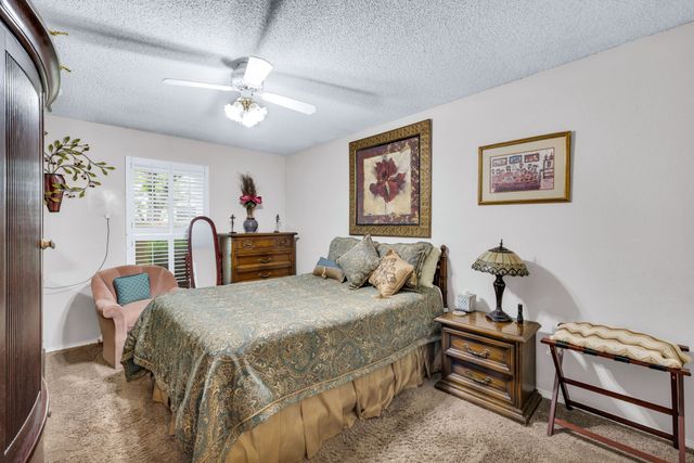 1823 Ridgebrook Drive, Arlington, TX 76015