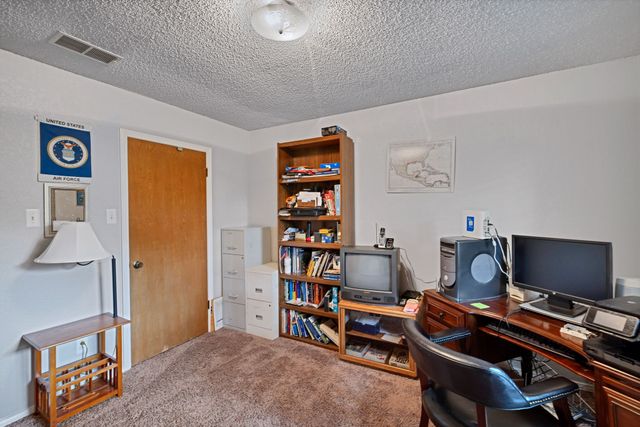 1823 Ridgebrook Drive, Arlington, TX 76015