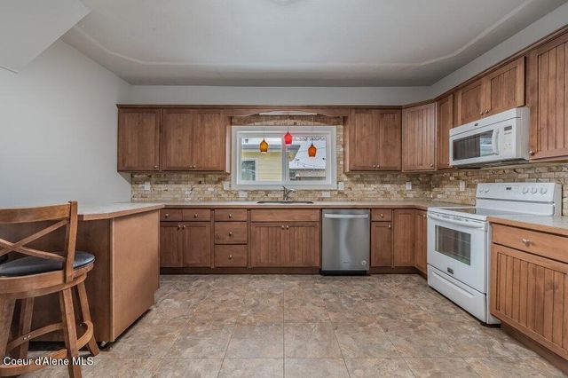 1515 N 6th Street, Coeur D'alene, ID 83814