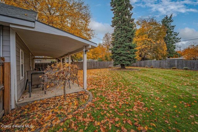 1515 N 6th Street, Coeur D'alene, ID 83814