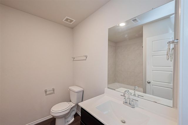 335 Jewett Meadow Drive, Magnolia, TX 77354